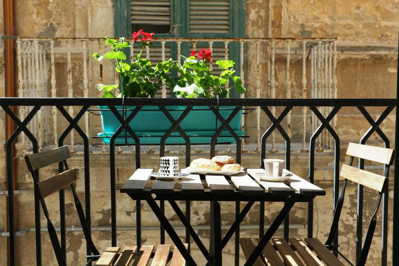 Bed and Breakfast Terra Del Sole Трані Екстер'єр фото